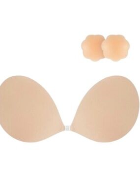 NWT Niidor Resuable Strapless Adhesive Backless Bra